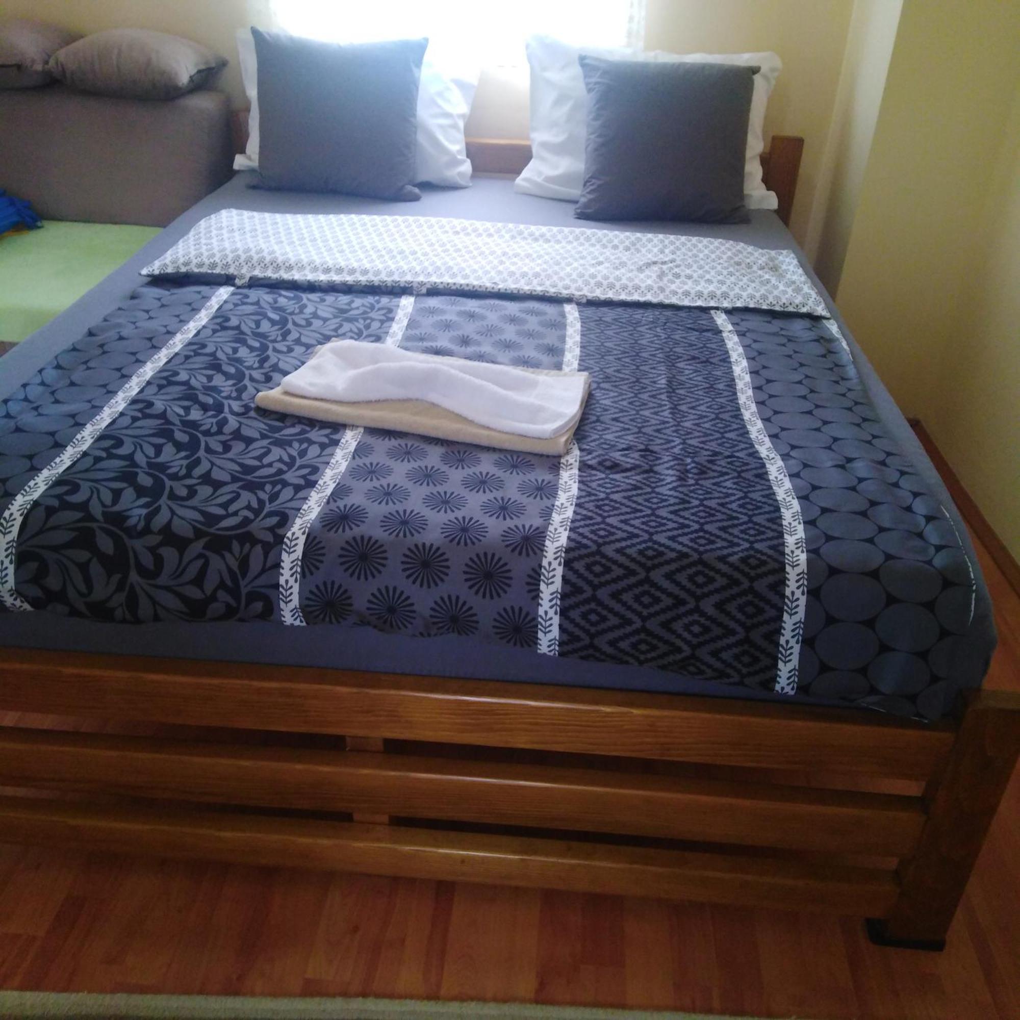 Apartman Sasa Banja Koviljača Pokój zdjęcie